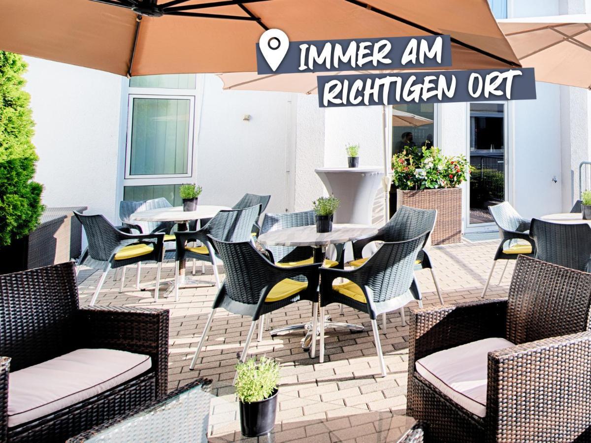 Achat Hotel Hockenheim Bagian luar foto