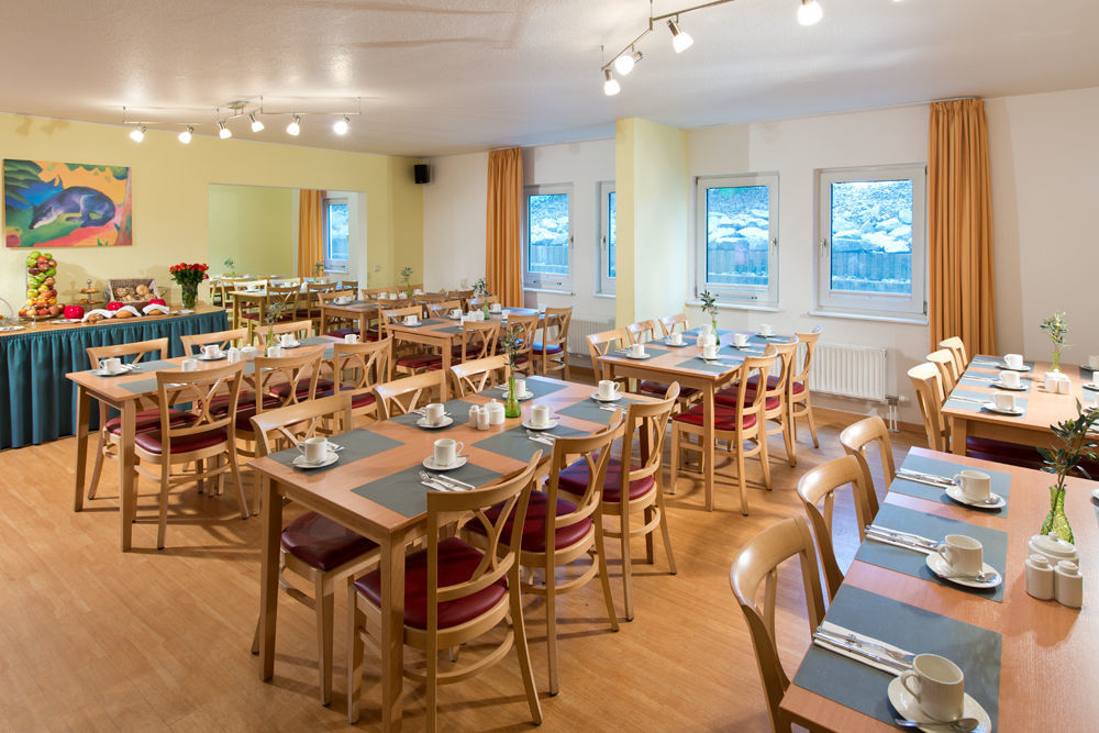 Achat Hotel Hockenheim Bagian luar foto