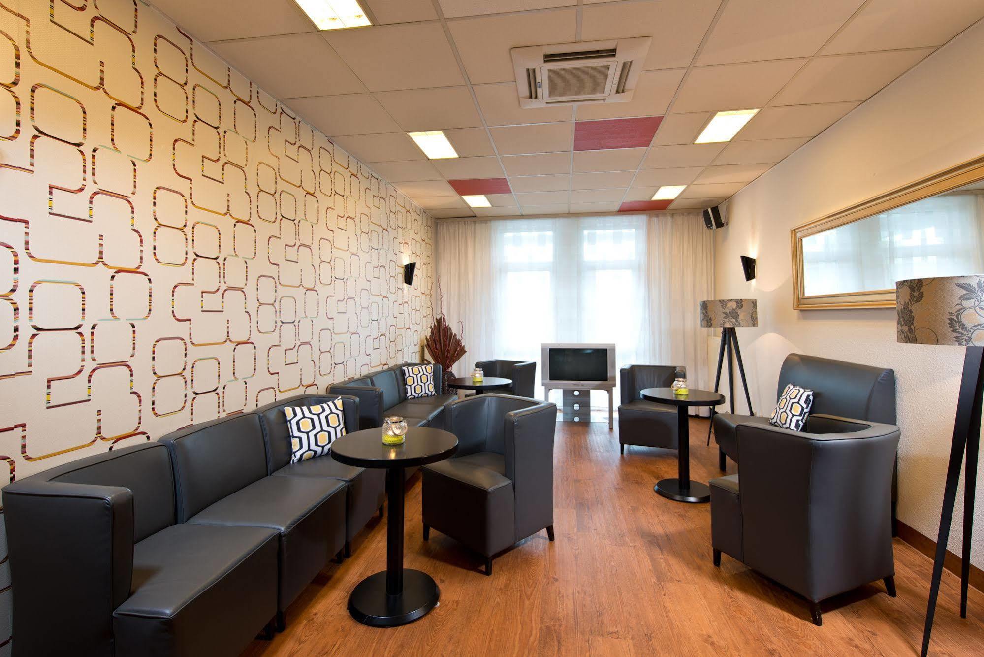 Achat Hotel Hockenheim Bagian luar foto