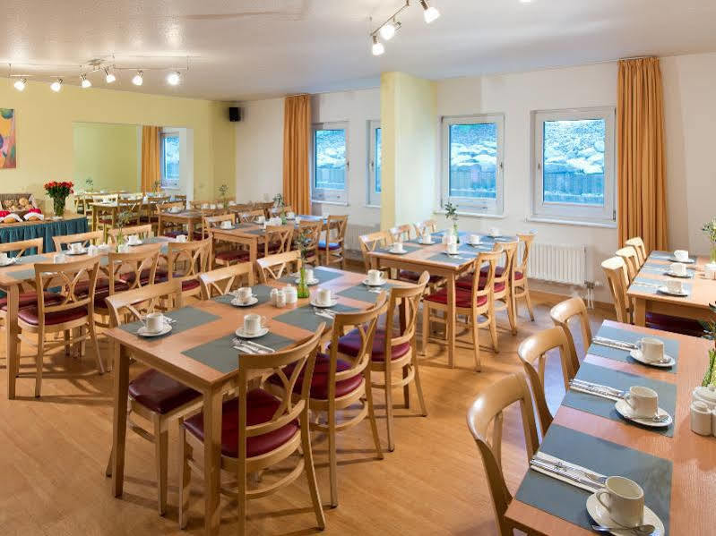 Achat Hotel Hockenheim Bagian luar foto